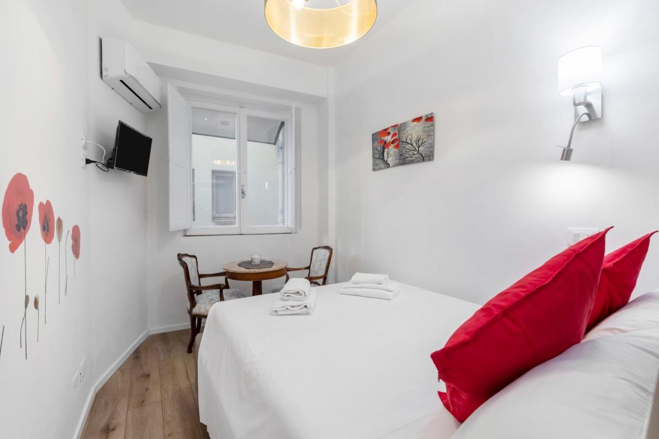 Room Fiore - Ponte Vecchio Mini Studio Firenze Eksteriør billede
